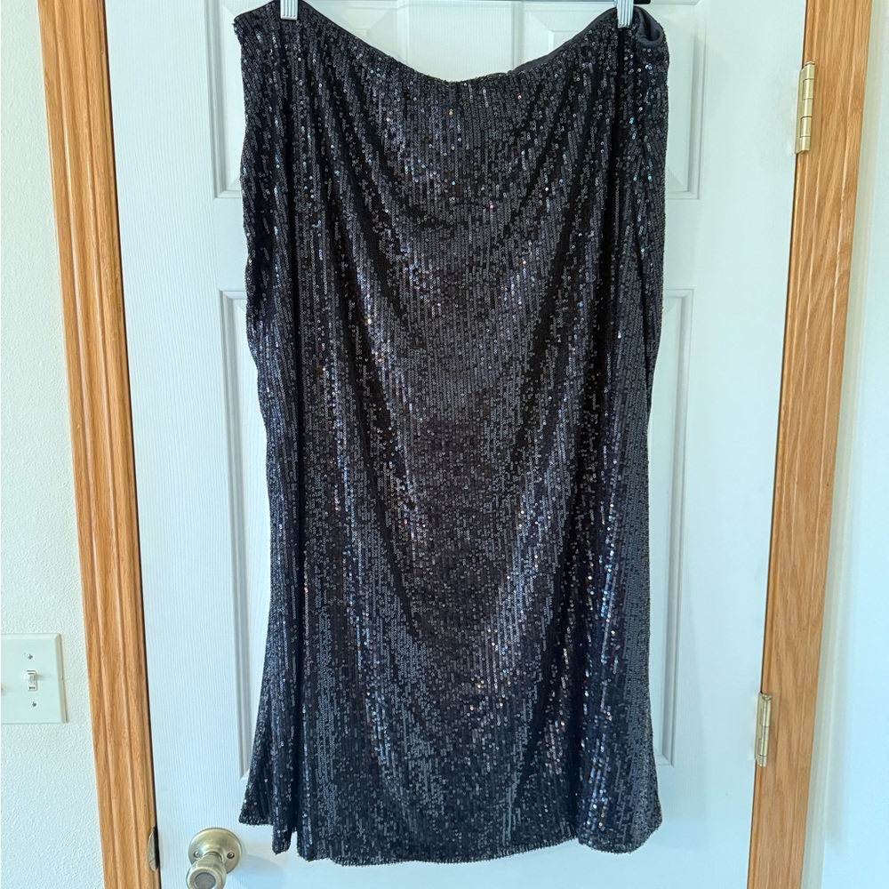Black Sequin Women’s maxi skirt